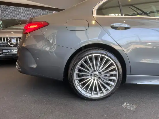 MERCEDES-BENZ-C 200-2026