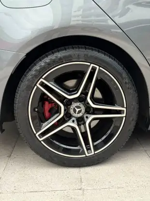 MERCEDES-BENZ-C 300-2018
