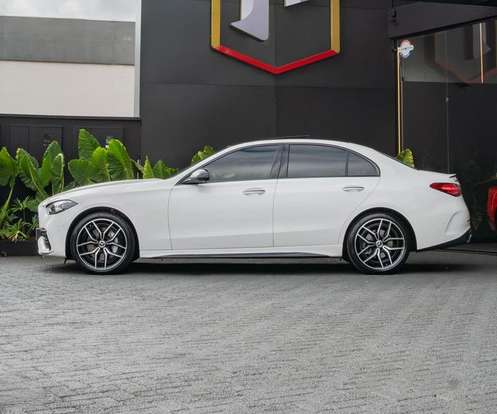 MERCEDES-BENZ-C 300-2.0 EQ BOOST HÍBRIDO AMG LINE 9G-TRONIC MERCEDES-BENZ-C 300-2025