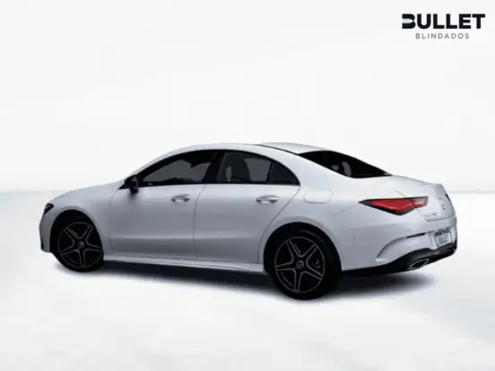 MERCEDES-BENZ-CLA 200-2025