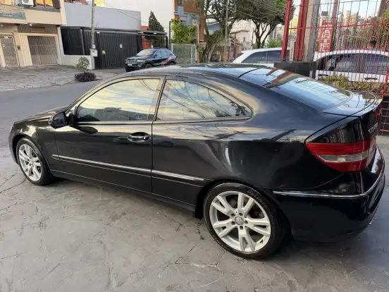 MERCEDES-BENZ-CLC 200-2009