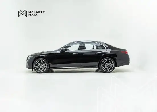 MERCEDES-BENZ-E 300-2026