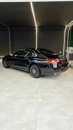 MERCEDES-BENZ-E 300-2025