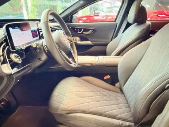 MERCEDES-BENZ-E 300-2.0 MHEV EXCLUSIVE 9G-TRONIC MERCEDES-BENZ-E 300-2025