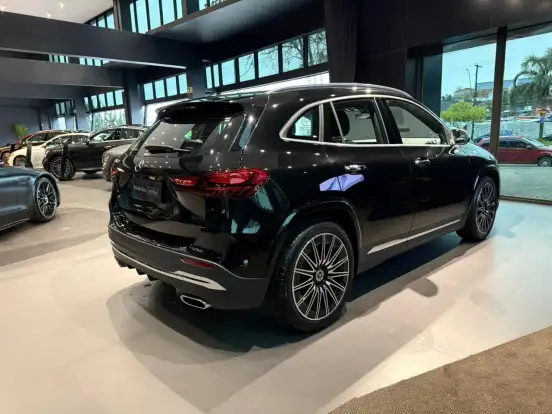MERCEDES-BENZ-GLA 200-1.3 MHEV AMG LINE 7G-DCT MERCEDES-BENZ-GLA 200-2025