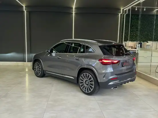 MERCEDES-BENZ-GLA 200-1.3 MHEV AMG LINE 7G-DCT MERCEDES-BENZ-GLA 200-2025