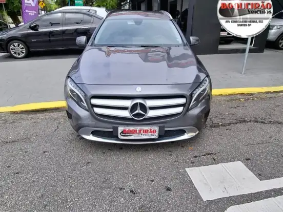 MERCEDES-BENZ-GLA 200-1.6 CGI ADVANCE 16V TURBO FLEX 4P AUTOMÁTICO MERCEDES-BENZ-GLA 200-2015