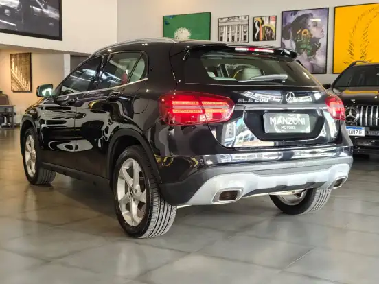 MERCEDES-BENZ-GLA 200-1.6 CGI FLEX ADVANCE 7G-DCT MERCEDES-BENZ-GLA 200-2019