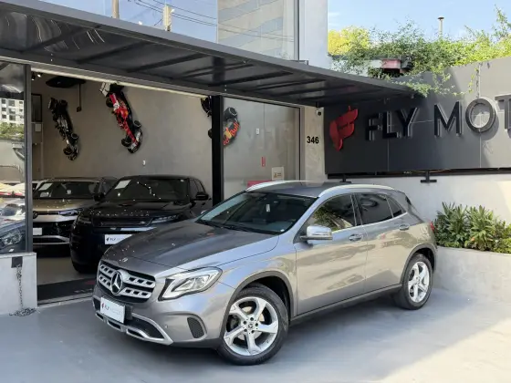 MERCEDES-BENZ GLA 200 1.6 CGI FLEX ADVANCE 7G-DCT