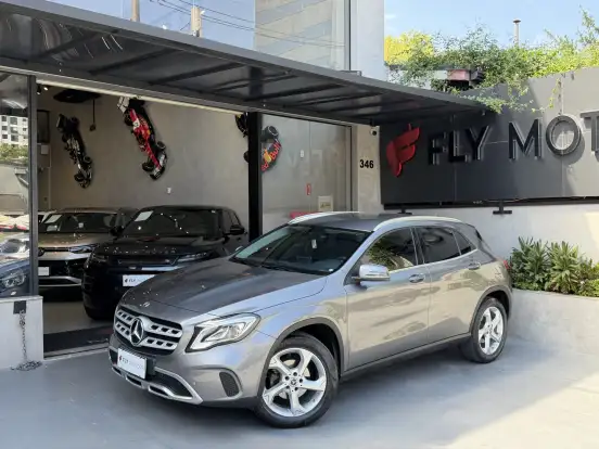MERCEDES-BENZ-GLA 200-1.6 CGI FLEX ADVANCE 7G-DCT MERCEDES-BENZ-GLA 200-2018