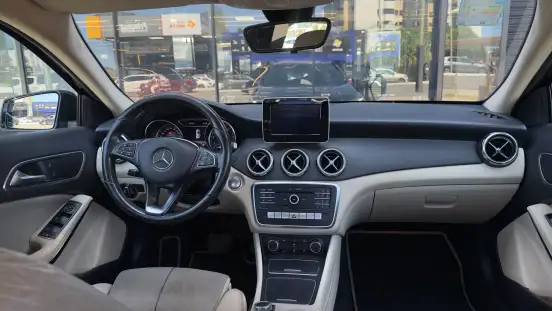 MERCEDES-BENZ-GLA 200-1.6 CGI FLEX STYLE 7G-DCT MERCEDES-BENZ-GLA 200-2019
