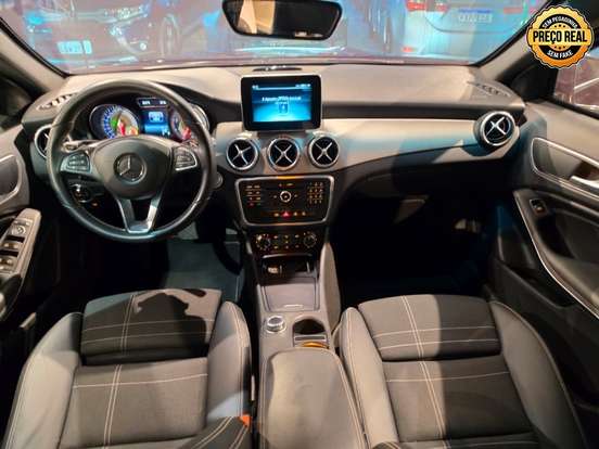 MERCEDES-BENZ-GLA 200-1.6 CGI ADVANCE 16V TURBO FLEX 4P AUTOMÁTICO MERCEDES-BENZ-GLA 200-2016
