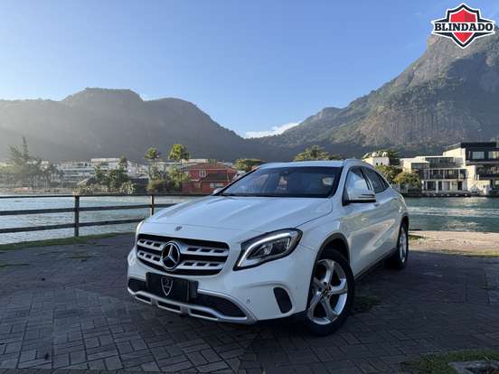 MERCEDES-BENZ-GLA 200-1.6 CGI FLEX ADVANCE 7G-DCT MERCEDES-BENZ-GLA 200-2018