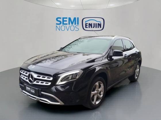 MERCEDES-BENZ GLA 200 1.6 CGI FLEX ADVANCE 7G-DCT