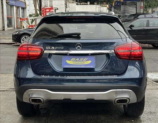 MERCEDES-BENZ-GLA 200-2019