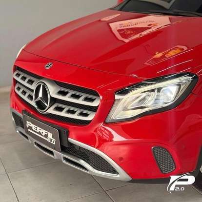 MERCEDES-BENZ-GLA 200-1.6 CGI FLEX STYLE 7G-DCT MERCEDES-BENZ-GLA 200-2017