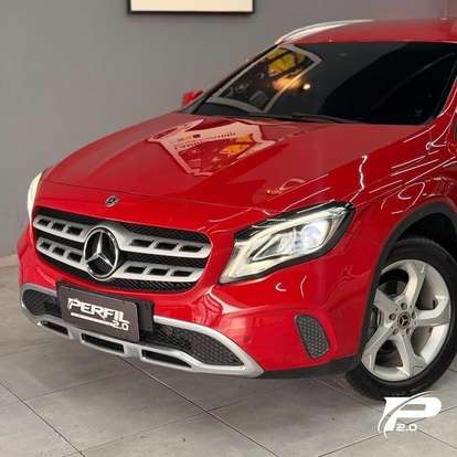 MERCEDES-BENZ-GLA 200-1.6 CGI FLEX STYLE 7G-DCT MERCEDES-BENZ-GLA 200-2017