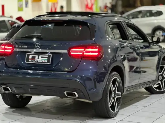MERCEDES-BENZ-GLA 250-2.0 CGI GASOLINA SPORT 7G-DCT MERCEDES-BENZ-GLA 250-2020