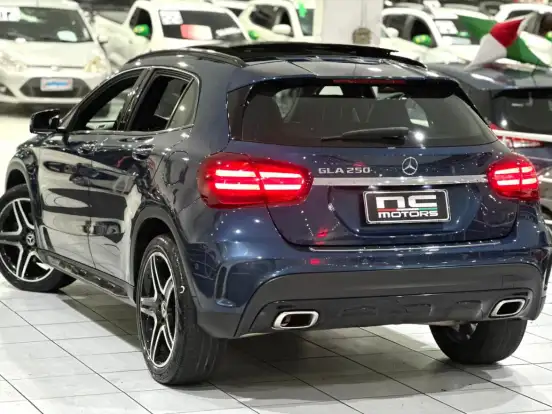 MERCEDES-BENZ-GLA 250-2.0 CGI GASOLINA SPORT 7G-DCT MERCEDES-BENZ-GLA 250-2020