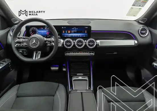 MERCEDES-BENZ-GLB 220-2026