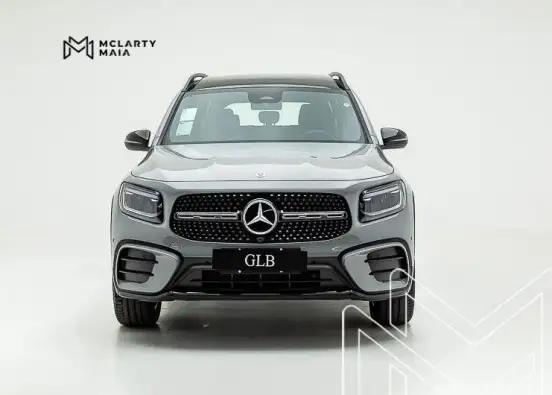 MERCEDES-BENZ-GLB 220-2026