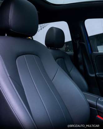 MERCEDES-BENZ-GLB 220-2024