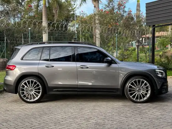 MERCEDES-BENZ-GLB 35 AMG-2.0 CGI GASOLINA 4MATIC SPEEDSHIFT MERCEDES-BENZ-GLB 35 AMG-2022