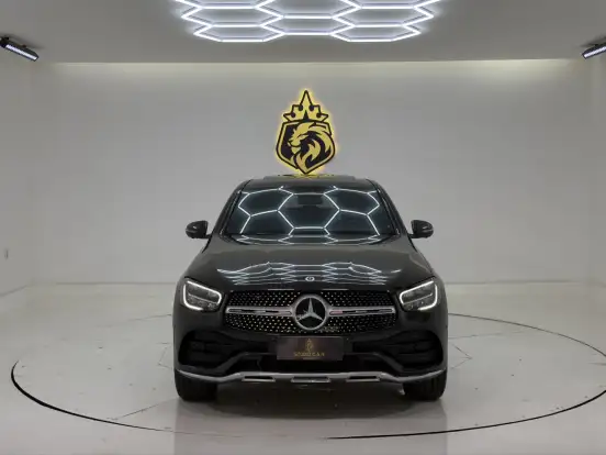 MERCEDES-BENZ-GLC 300-2.0 CGI GASOLINA COUPÉ 4MATIC 9G-TRONIC MERCEDES-BENZ-GLC 300-2020