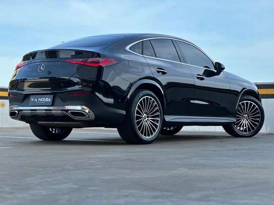 MERCEDES-BENZ-GLC 300-2025