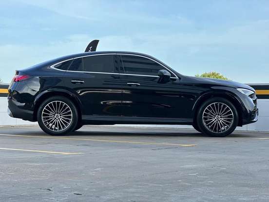 MERCEDES-BENZ-GLC 300-2.0 MHEV AMG LINE COUPÉ 4MATIC 9G-TRONIC MERCEDES-BENZ-GLC 300-2025