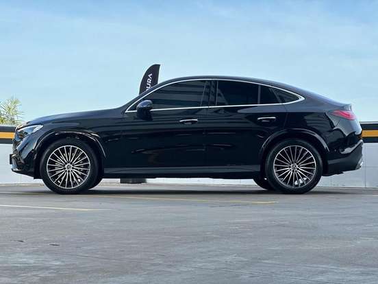 MERCEDES-BENZ-GLC 300-2.0 MHEV AMG LINE COUPÉ 4MATIC 9G-TRONIC MERCEDES-BENZ-GLC 300-2025