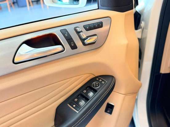 MERCEDES-BENZ-GLE 400-2017