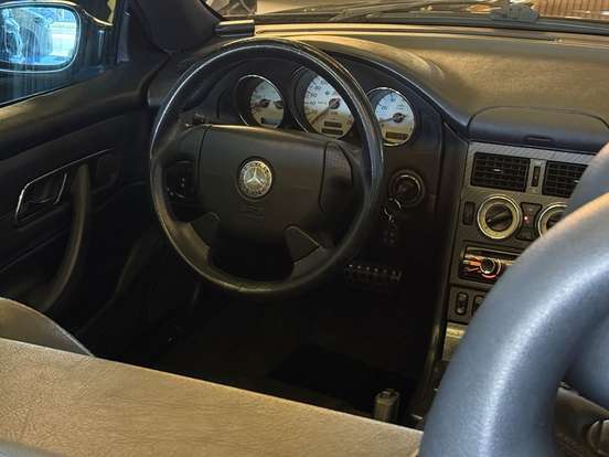 MERCEDES-BENZ-SLK 230-1998