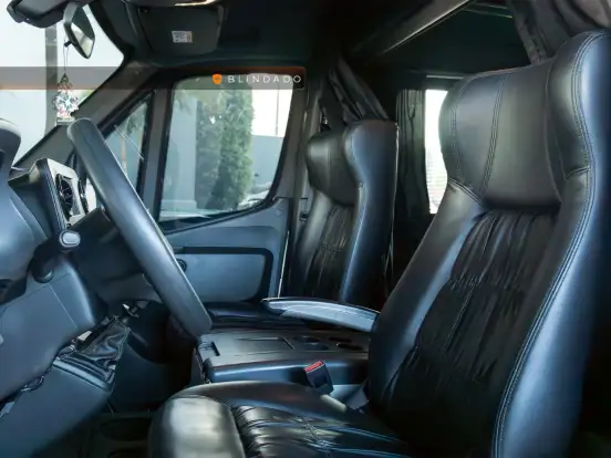 MERCEDES-BENZ-SPRINTER-2021