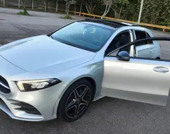 MERCEDES-BENZ A 250 2.0 CGI GASOLINA LAUNCH EDITION 7G-DCT MERCEDES-BENZ A 250 2.0 CGI GASOLINA LAUNCH EDITION 7G-DCT