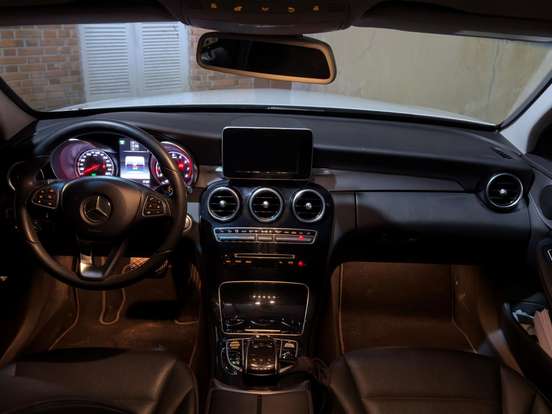 MERCEDES-BENZ-C 180-1.6 CGI AVANTGARDE 16V TURBO GASOLINA 4P AUTOMÁTICO MERCEDES-BENZ-C 180-2017