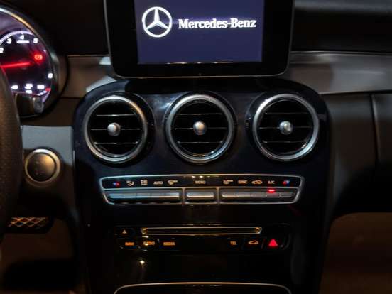 MERCEDES-BENZ-C 180-1.6 CGI AVANTGARDE 16V TURBO GASOLINA 4P AUTOMÁTICO MERCEDES-BENZ-C 180-2017