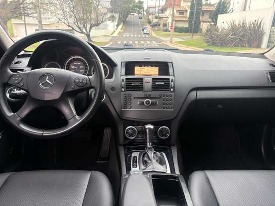 MERCEDES-BENZ-C 180-2010