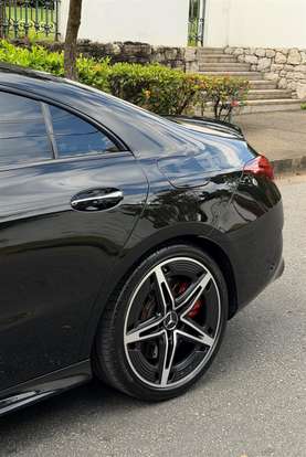 MERCEDES-BENZ-CLA 35 AMG-2024