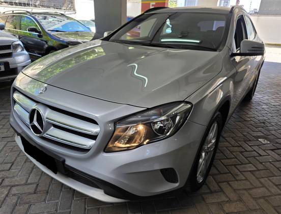 MERCEDES-BENZ GLA 200 1.6 CGI STYLE 16V TURBO FLEX 4P AUTOMÁTICO