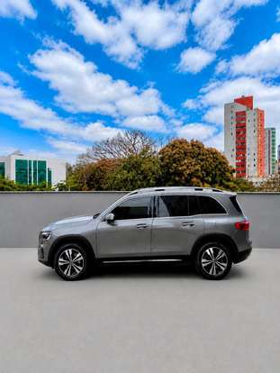 MERCEDES-BENZ-GLB 220-2.0 MHEV PROGRESSIVE 4MATIC 8G-DCT MERCEDES-BENZ-GLB 220-2024