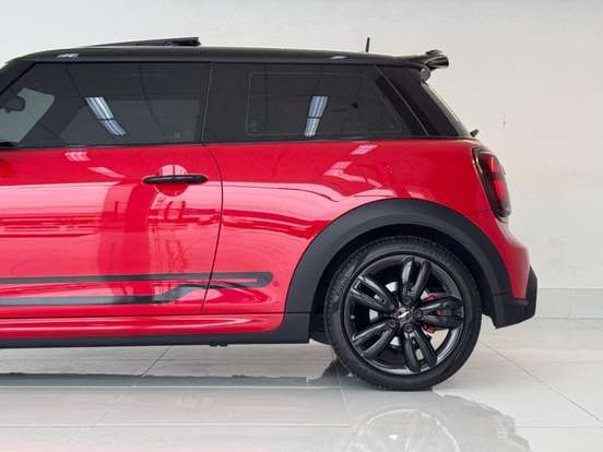 MINI-COOPER-2.0 16V TWINPOWER GASOLINA JOHN COOPER WORKS 2P STEPTRONIC MINI-COOPER-2021
