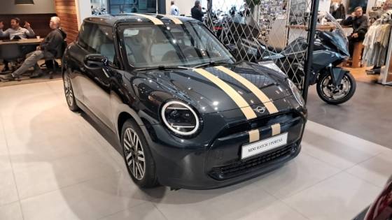 MINI COOPER 40,7 KW ELÉTRICO 2P E