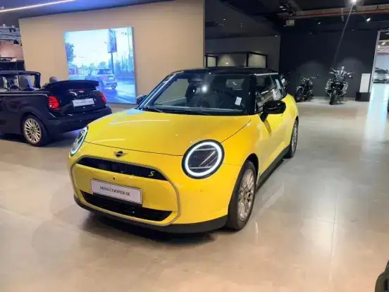 MINI-COOPER-49,2 KW ELÉTRICO 2P SE MINI-COOPER-2025