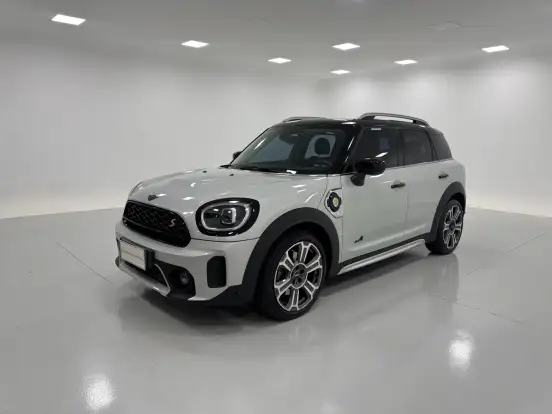 MINI-COUNTRYMAN-2022
