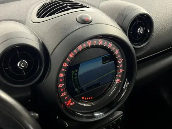 MINI-COUNTRYMAN-2015