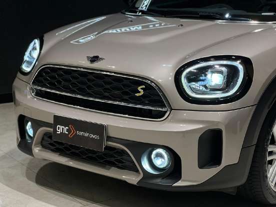 MINI-COUNTRYMAN-2023