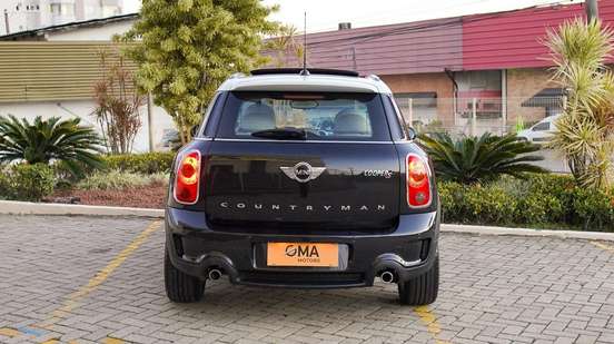 MINI-COUNTRYMAN-2011