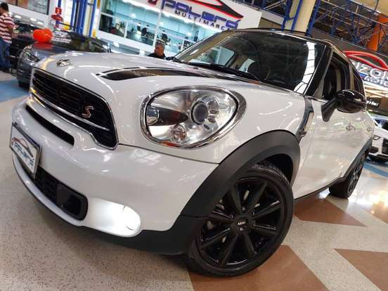MINI-COUNTRYMAN-2015