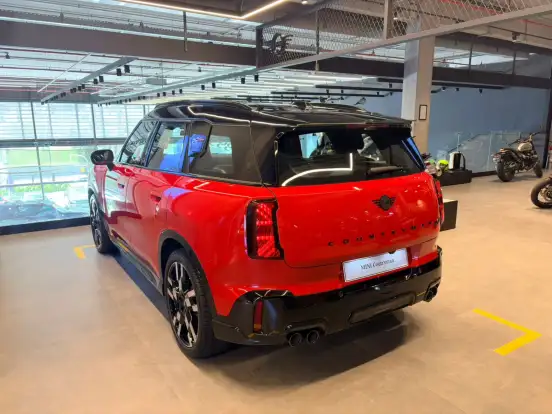MINI-COUNTRYMAN-2025